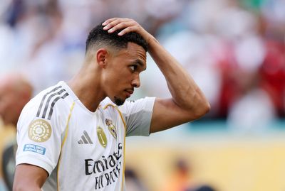Trent Alexander-Arnold makes debut but Real Madrid can only muster draw in Club World Cup opener