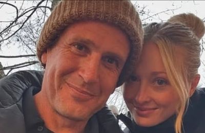 Kayla Radomski confirms engagement to Jason Segel