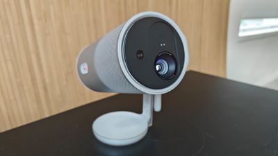 Xgimi MoGo 4 vs Anker Nebula Mars 3 Air: which projector is better?