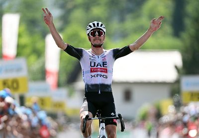 Tour de Suisse: João Almeida goes solo on the Splügenpass for stage 4 victory
