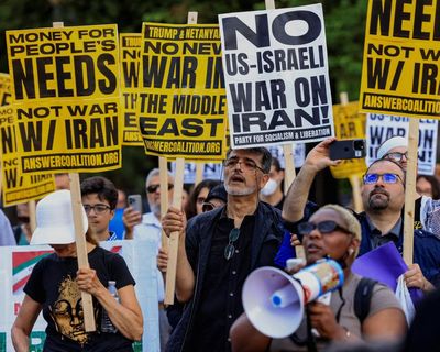 Trump news at a glance: president equivocates on Iran as US split over intervention