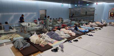 Australian citizens in Iran and Israel are desperate to leave. Is the government required to help?