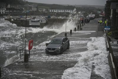 Met Office asks public to honour loved ones by naming a storm after them