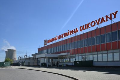 Czechs Sign Record Nuclear Deal But Questions Remain