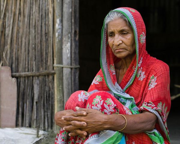 India illegally deporting Muslim citizens at gunpoint to Bangladesh, say rights groups