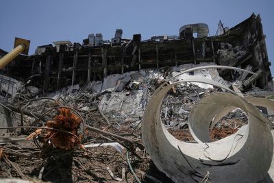 Israeli scientists reel after Iranian missile strikes premier research institute