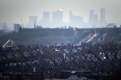 Which cities across the world have the worst air pollution and how does London compare?