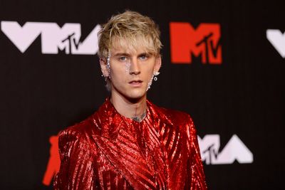 Machine Gun Kelly reveals unusual baby name as he plays ukulele to daughter in sweet clip