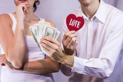 6 Unspoken Financial Agreements That Ruin Marriages Behind Closed Doors
