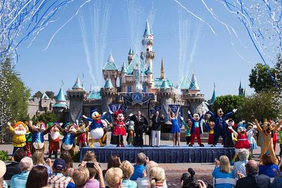 Dad ‘almost spit out his coffee’ over nearly four-figure Disneyland ‘Princess Breakfast’ bill