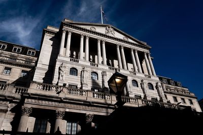 Stocks dip as Bank of England leaves interest rates unchanged