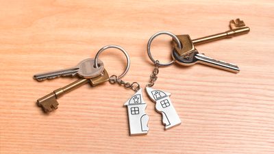 Divorce and Your Home: An Expert's Guide to Avoiding a Tax Bomb