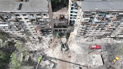 Zelenskyy calls for more pressure on Russia after 28 killed in missile strikes on Kyiv