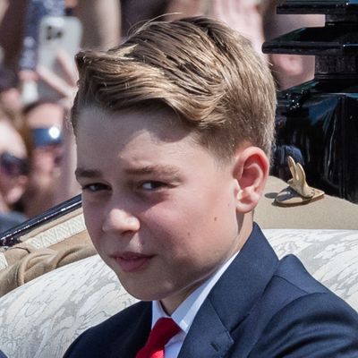Body Language Expert Reveals How Prince George's "Self-Confidence" and Kingship Preparation Is Evident During His Latest Appearance