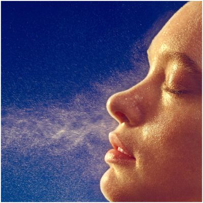 My Summer Sweat-Proof Routine Keeps Me Feeling Dry and Smelling Fresh