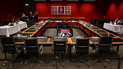 Empty chairs spark bid to arrest premier's senior staff