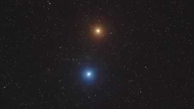 Mars cozies up to one of the brightest stars in the sky in 'mind-blowing' conjunction photo
