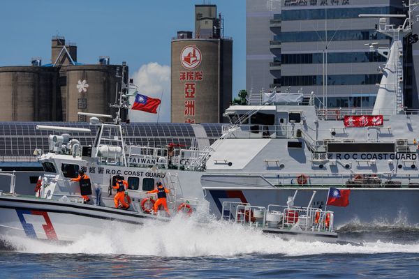 Taiwan detects dozens of Chinese aircraft near island after UK ship patrol