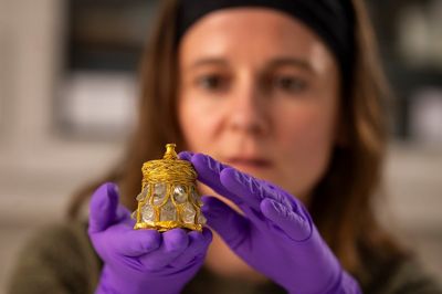 Viking-age jar found by metal detectorist to go on display for first time