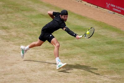 Jacob Fearnley knocked out of Queen’s quarter-finals by Jiri Lehecka