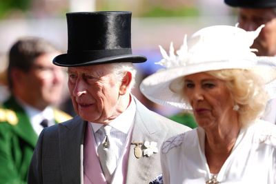 Charles shares affectionate moment with Duchess of York as race win hopes dashed