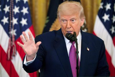 Markets flatline amid Trump’s delay on Iran and potential Fed cuts in July