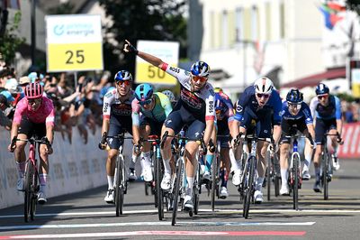 Tour de Suisse: Jordi Meeus sprints to victory on stage 6 after breakaway caught at last minute