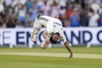 England rally at Headingley after Rishabh Pant’s scintillating century