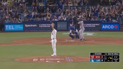 Dodgers' Clayton Kershaw Unwittingly Participates in Funny Crowd Moment While on Mound
