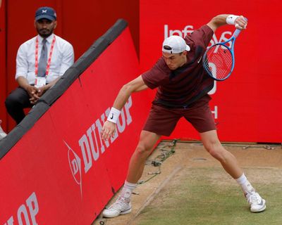 Jack Draper boils over and smashes advertising screen in defeat at Queen’s