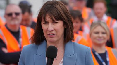Government Expands Warm Homes Discount Scheme to Help More Families