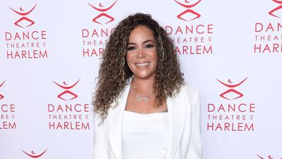 Sunny Hostin ‘almost died’ on ‘The View,’ handed out a ‘death note’ to get help