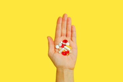 11 Things You Should ALWAYS Buy Generic (And 5 You Shouldn’t)