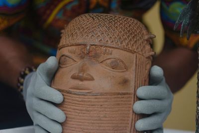 Netherlands returns 119 looted artifacts known as Benin Bronzes to Nigeria
