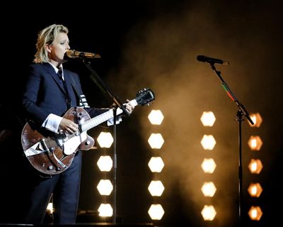 Brandi Carlile review – country for the marginalised excels on the big stage