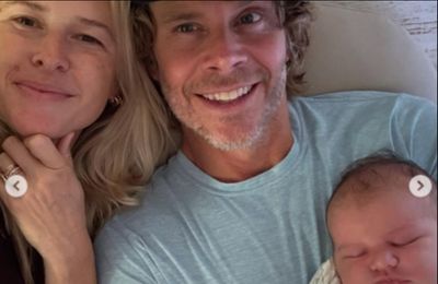 Eric Christian Olsen and Sarah Wright Olsen are parents again