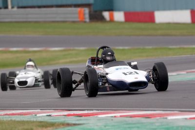 Donington Park HSCC highlights: Rare Caldwell car races as FF1600 entertains