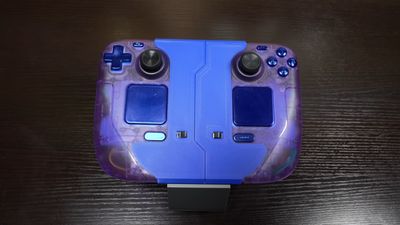 One gamer got so tired of waiting for Valve, he made his own 'Steam Controller 2' out of Steam Deck parts, and it even splits in half like Switch Joy-Cons