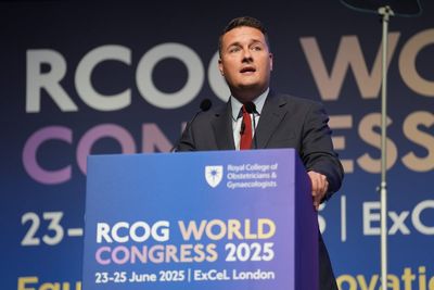Streeting launches investigation into maternity services after families ‘gaslit’