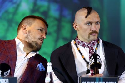 Oleksandr Usyk in shock split from promoter one month before Daniel Dubois rematch