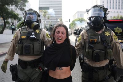 What to know about debate over protesters and ICE agents wearing masks amid immigration crackdowns