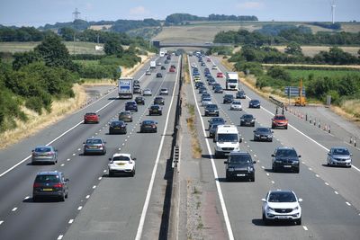 Woman dies and nine others injured in M4 car crash
