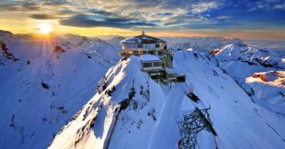 Scottish man dies during Swiss Alps wingsuit jump