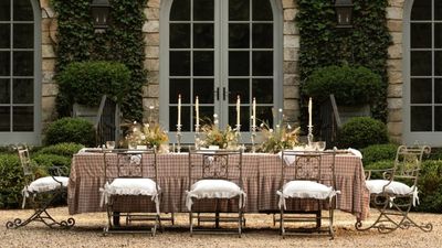 Your backyard but better – impress your guests all summer long with these outdoor dining ideas