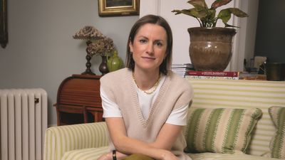 Your Questions, Answered by an Interior Designer — Two Tone Cabinets, Hallway Colors, and the Perfect Pink Paint