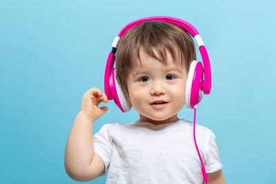 10 Silly Songs That Will Have Kids Laughing