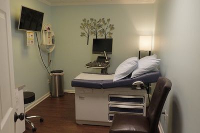 Crisis pregnancy center told staff not to give ultrasounds to women with potential ectopic pregnancies
