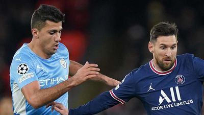 The Hilarious Story of Why Lionel Messi Didn't Sign for Manchester City