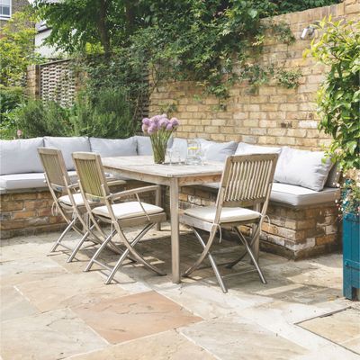 5 things you should know before building a garden wall so you don't fall for any common mistakes