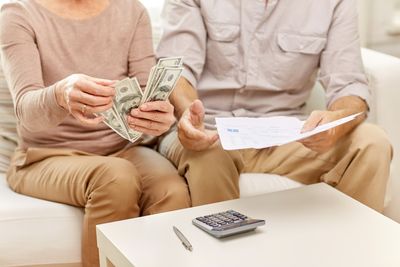 12 Times a Family Loan Became a Permanent Grudge